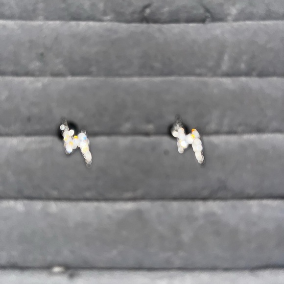 BRAND NEW SILVER DIAMOND LIGHTNING EARRINGS‼️ - Picture 6 of 15